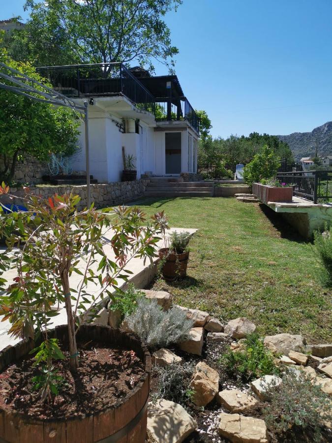 Villa Diamond Zrnovnica Exterior photo